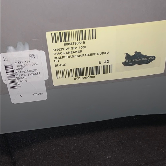 Balenciaga’s - Picture 2 of 5